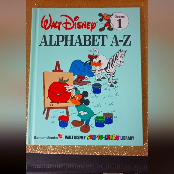 Walt Disney A-Z Alphabet Book - Picture 1 of 2
